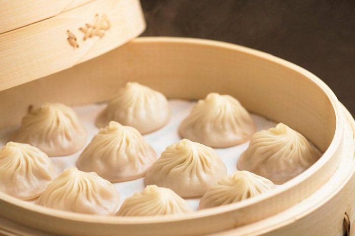Din Tai Fung Dinner Experience plus VIP Seated Acrobatics Show in Beijing