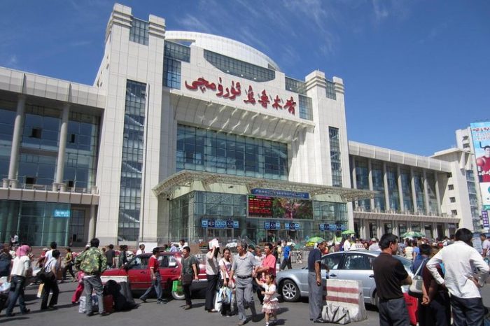Private Transfer from Urumqi Railway Station to Hotel