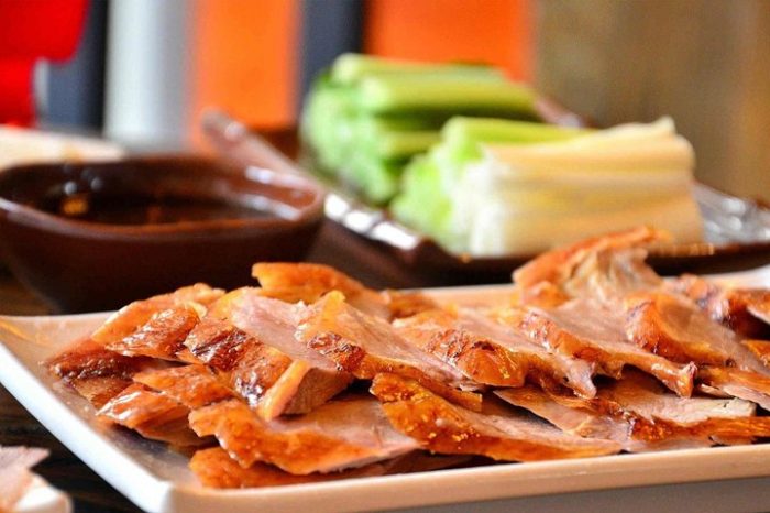 Private Peking Duck Dining Experience with Outdoor Hot Spring in Beijing