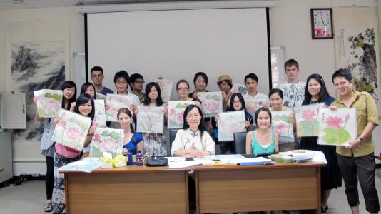 Flexible Beijing City Tour with Chinese Ink and Brush Painting Class and Lunch