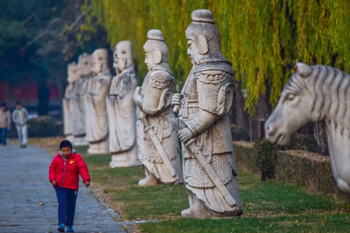 All Inclusive Private Beijing Tour: Ming Tombs, Sacred Way and Summer Palace