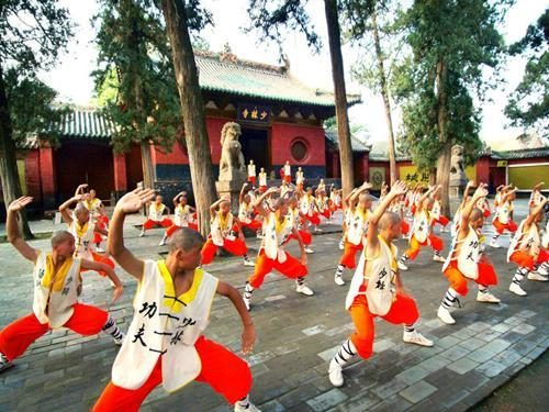 Shaolin Temple Overnight Stay Experience with Martial Art Practice and Activities