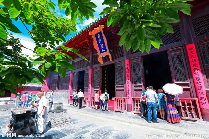 Private Tour to Zhongyue Temple, Shaolin Temple and Zen Music Ceremony from Zhengzhou