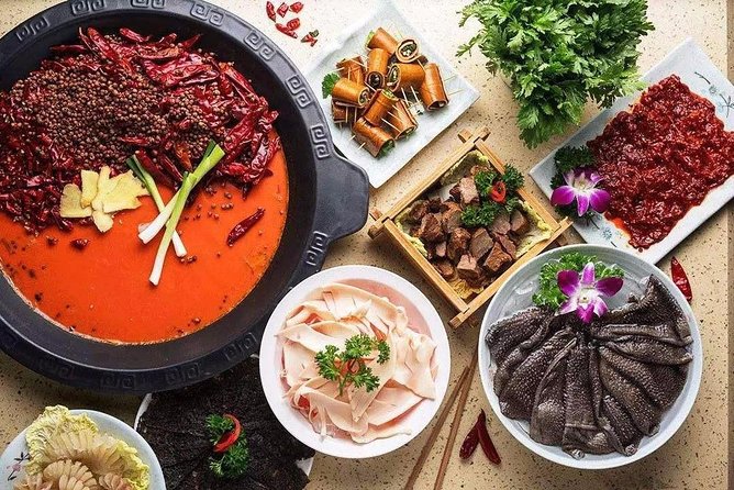 Chongqing City Private Night Tour with Hot Pot Dinner