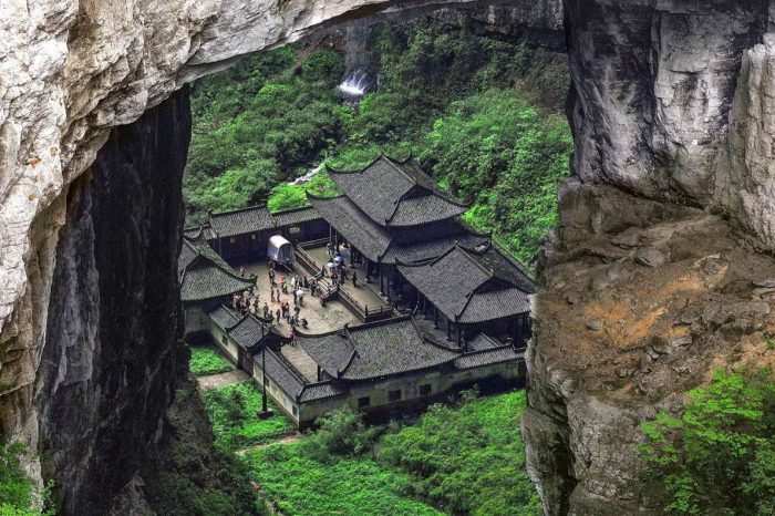 All Inclusive Private Day Tour to Wulong Karst Geological Park from Chongqing