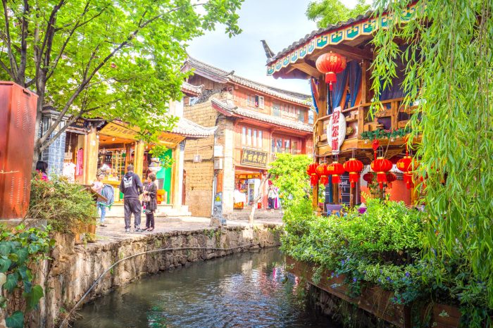 Kunming Private 2-Day Bullet Train Trip to Dali and Lijiang
