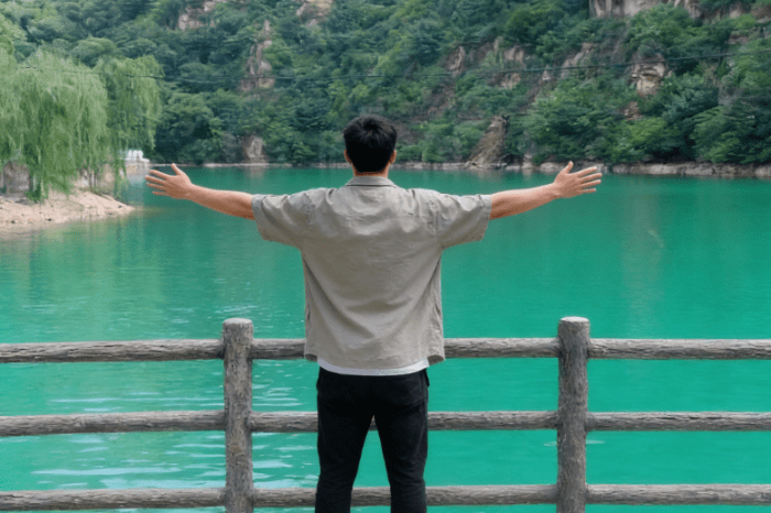 Private Day Tour to Jingdong Grand Canyon