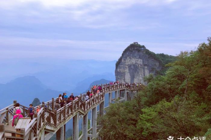 7 Days Hunan Discovery Tour from Changsha from Diverse Hunan