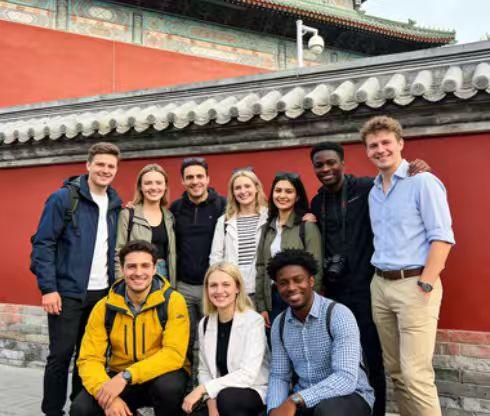 4-Hour Private Tour to Beijing Drum Tower with Drum Performance and Rickshaw