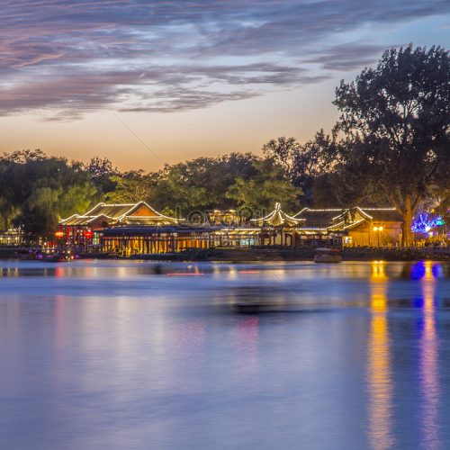 Beijing Private Food Walking Tour in Houhai Lake and Nanluoguxiang Hutong