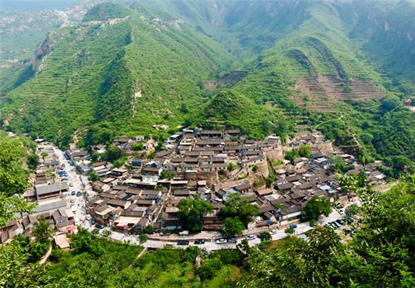 Private Day Trip to Cuandixia Village from Beijing