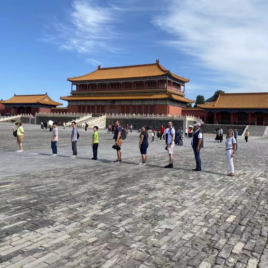 BEIJING TOUR GUIDE visual data 6