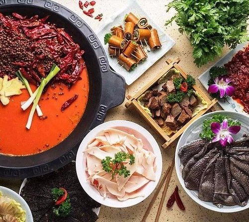 Chongqing City Private Night Tour with Hot Pot Dinner
