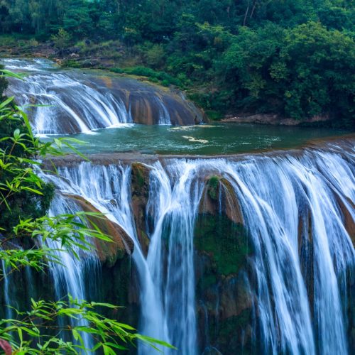 6 Days Diverse Guizhou Tour (Guiyang / Kaili / Fanjingshan) Hidden Ethnic Villages and Wonderland Fanjingshan