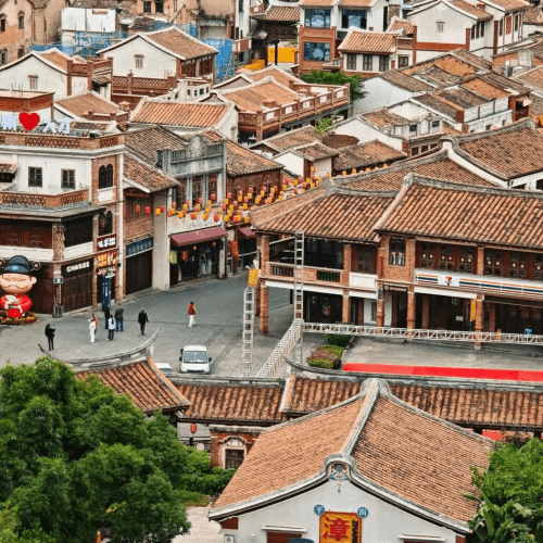 From Xiamen: Zhangzhou Tour with Mansions, Old Town & Craft