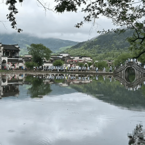 Huangshan + Huangling + Hongcun + Hui Culture Four-Day Tour