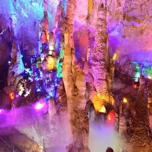 Kunming: Jiuxiang Cave & Roast Duck Lunch Private Tour