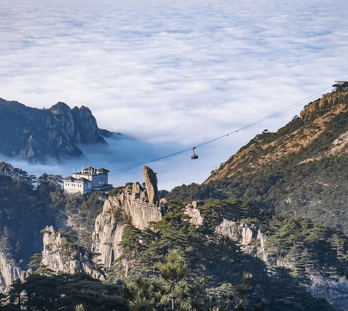 3-Day Yellow Mountains, Hongcun Village and Tunxi Ancient Street Private Tour