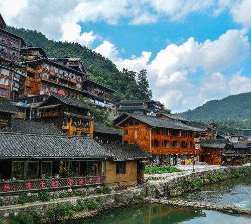 3-Day Private Tour Xijiang and Mount Fanjing from Guiyang airport