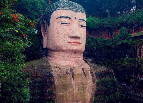 Private 2-Day Tour of Chengdu and Leshan Giant Buddha from Xi’an by Bullet Train