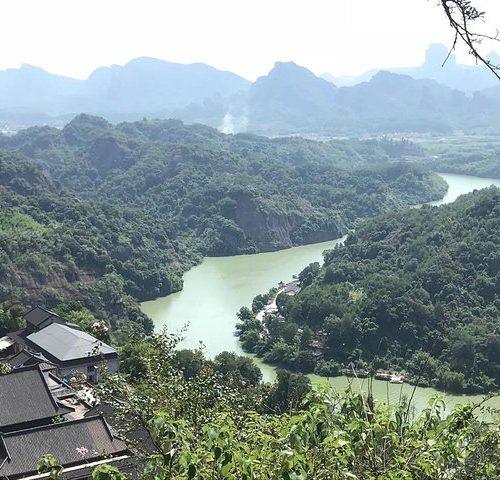 All Inclusive Private Day Trip to Danxia and Nanhua Monastery by Bullet Train from Guangzhou