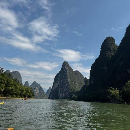 Private Tour: Day Trip to Yangshuo from Guangzhou by Round-way Bullet Train