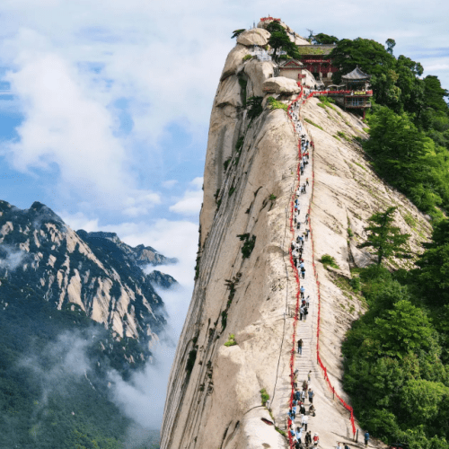 Xi’an: Mt. Huashan Private Guided Tour with Cable Car Ride