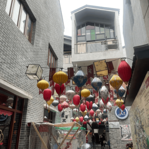 Guangzhou: Walking Tour of Xiguan Ancient Town