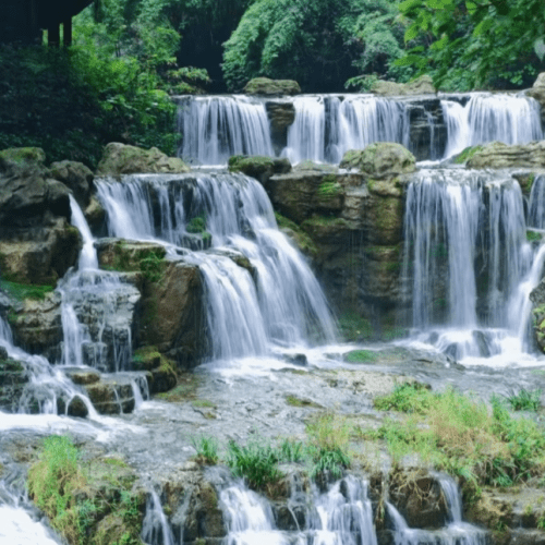 Private Day Tour in Yichang to Sanyou Cave and Sanxia Waterfall