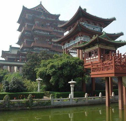 Private Nanchang Day Tour: Tengwang Pavilion, Bayi Square and Shenjing Tower