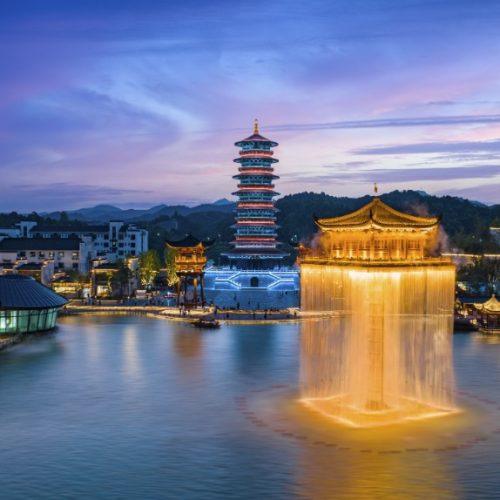 8 Day Jiangxi Nanchang Jiujiang Jingdezhen Wuyuan Wangxian Valley Yiyang Gexian Village